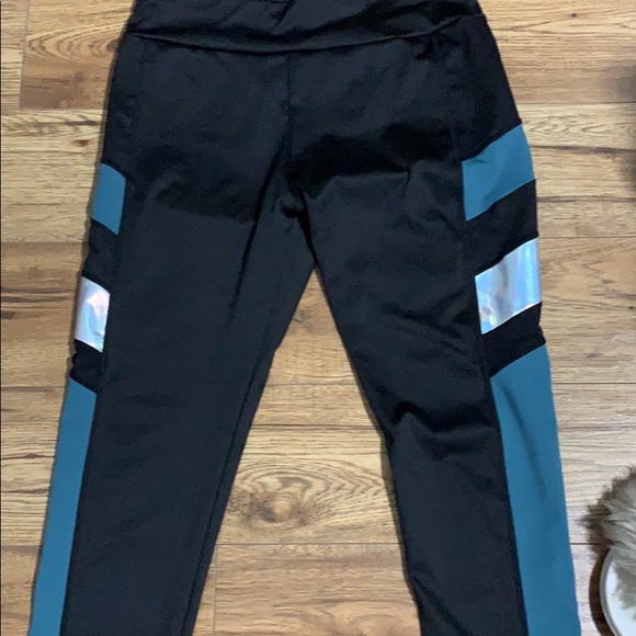 SHEIN Pants - Leggings